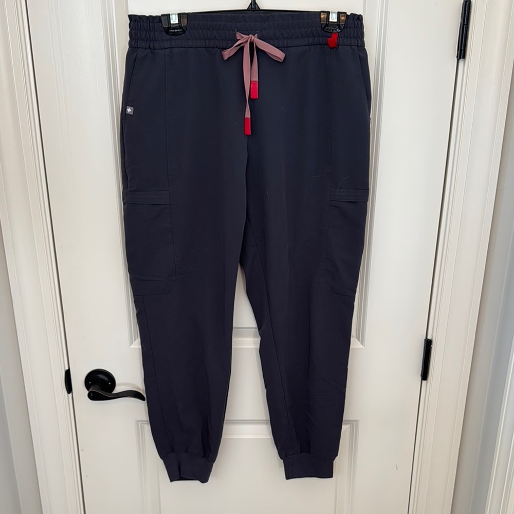 Figs Uman relaxed jogger charcoal